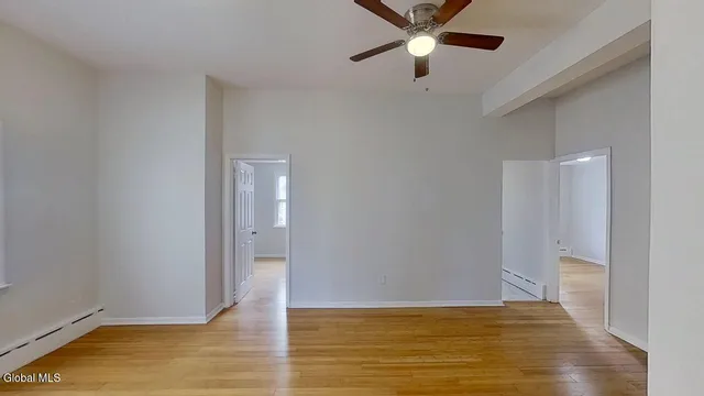 $1,395 | 420 Delaware Avenue, Unit 4, Albany, NY 12209