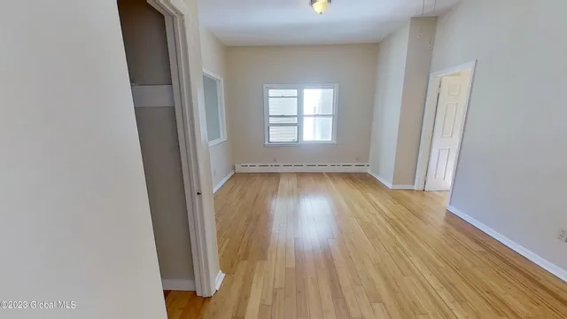 $1,395 | 420 Delaware Avenue, Unit 4, Albany, NY 12209