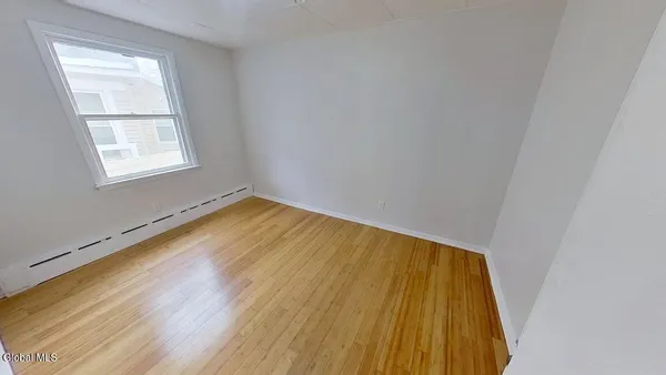 $1,395 | 420 Delaware Avenue, Unit 4, Albany, NY 12209