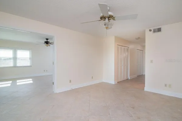 $3,995 | 160 Columbia Drive, Unit 507, Tampa, FL 33606
