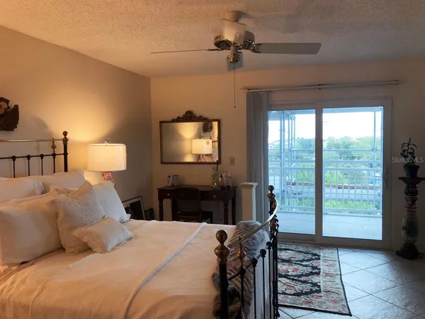 $3,995 | 160 Columbia Drive, Unit 507, Tampa, FL 33606