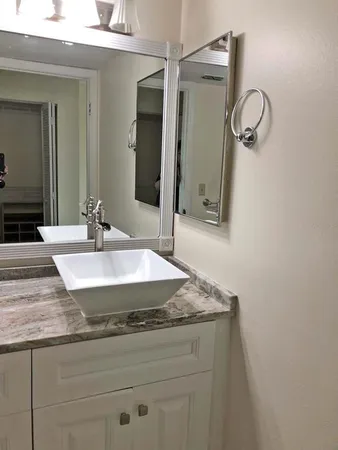 $3,995 | 160 Columbia Drive, Unit 507, Tampa, FL 33606