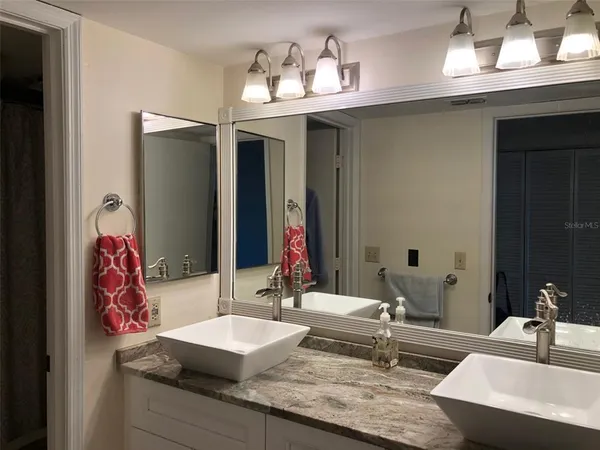 $3,995 | 160 Columbia Drive, Unit 507, Tampa, FL 33606