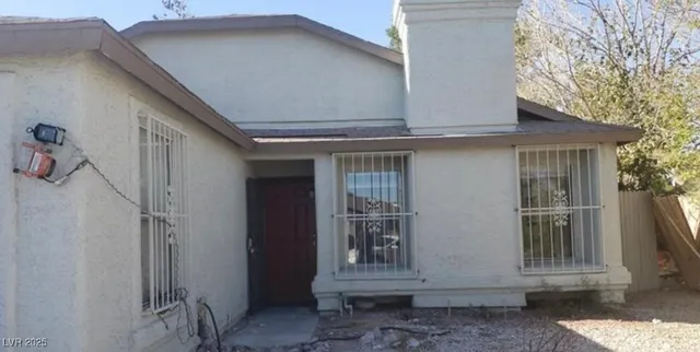 $429,900 | 3711 East Southern Light Drive, Las Vegas, NV 89115