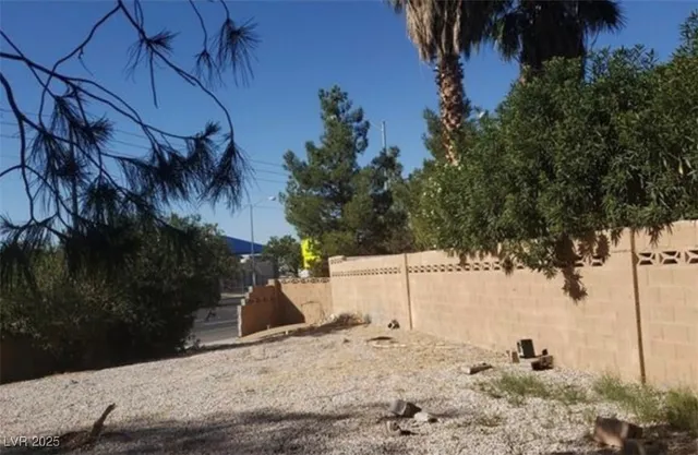 $429,900 | 3711 East Southern Light Drive, Las Vegas, NV 89115