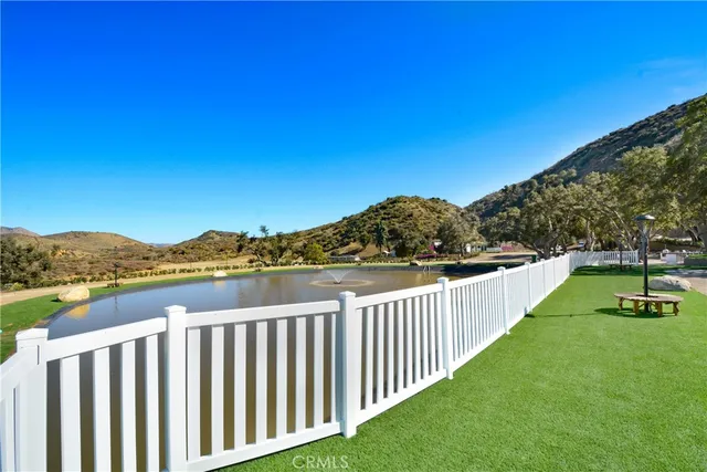 $1,950 | 26346 Pawpaw Court, Unit 1, Corona, CA 92883