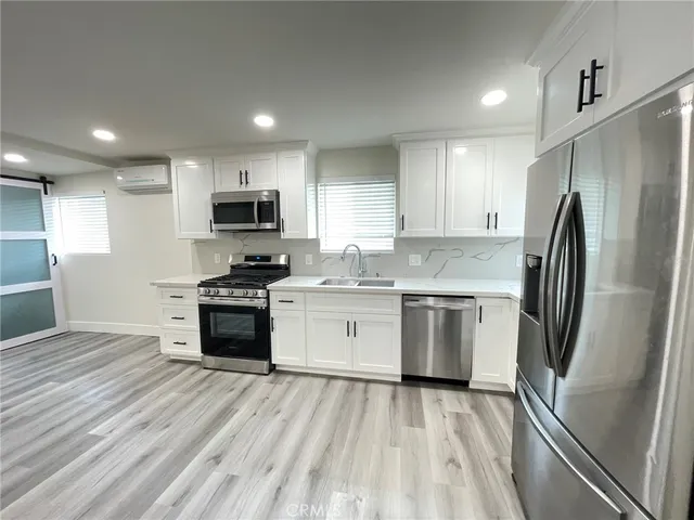 $1,950 | 26346 Pawpaw Court, Unit 1, Corona, CA 92883