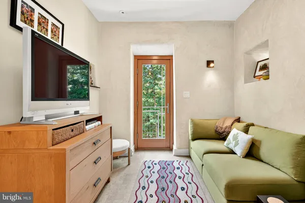 $1,300,000 | 79 Marigold Way, Gerrardstown, WV 25420