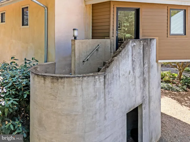 $1,300,000 | 79 Marigold Way, Gerrardstown, WV 25420