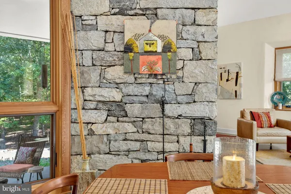 a en suite bathroom with a toilet sink and tub