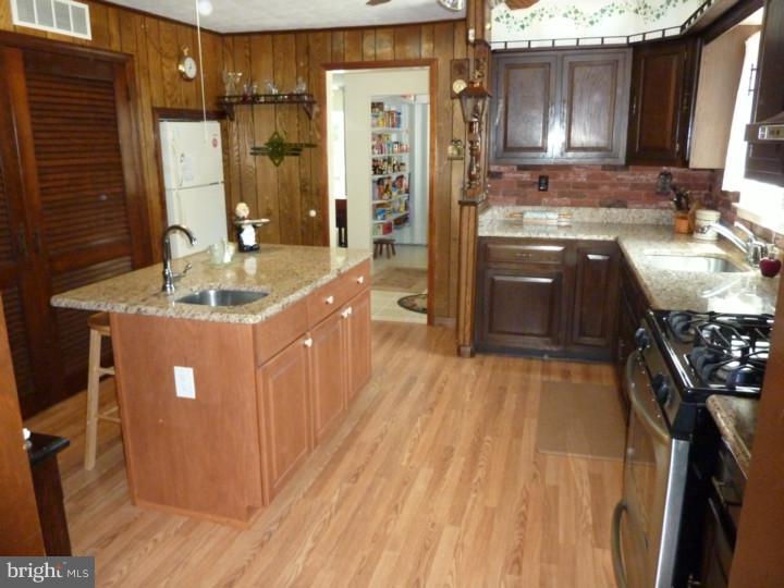 6 Devon Road Marlton, NJ 08053 - Photo 3 of 22