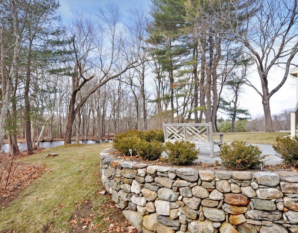 1679 Lowell Road Concord, MA 01742 - Photo 15 of 19
