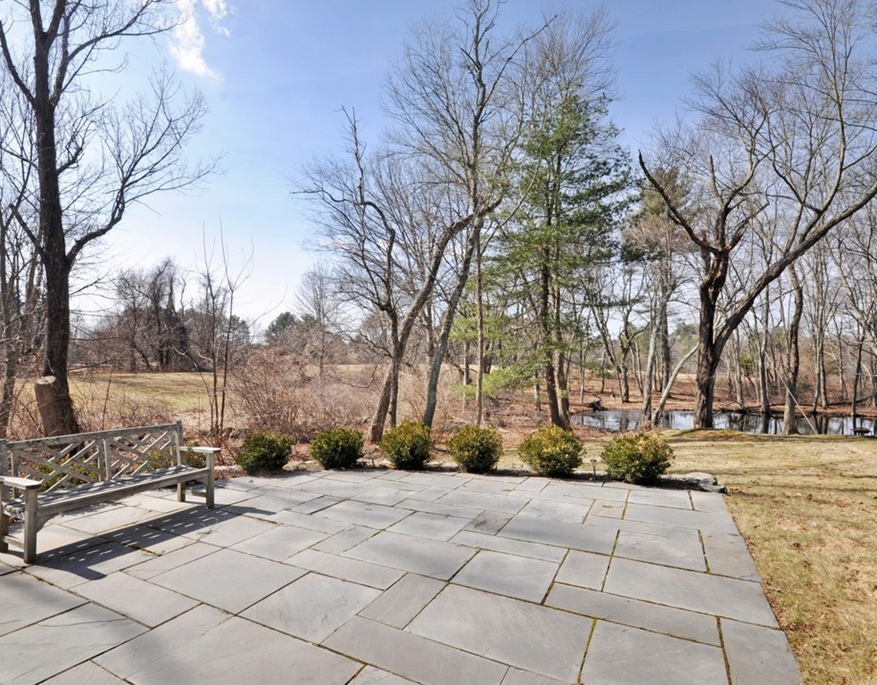 1679 Lowell Road Concord, MA 01742 - Photo 17 of 19