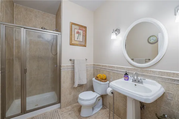 $849,900 | 6426 Lake Bluff Road, Huron, NY 14516