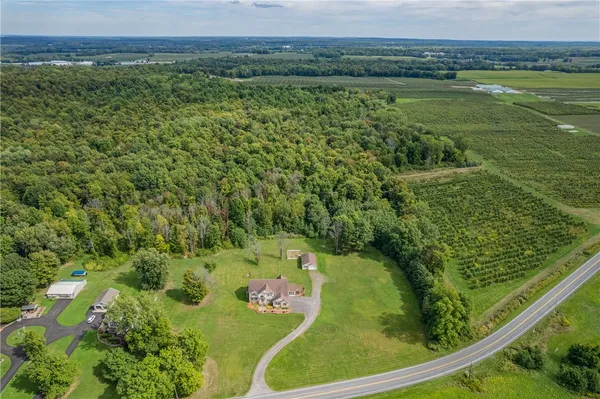 $849,900 | 6426 Lake Bluff Road, Huron, NY 14516