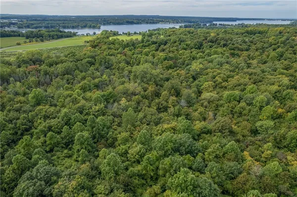 $849,900 | 6426 Lake Bluff Road, Huron, NY 14516