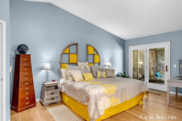 $699,900 | 17871 North Fruitport Road, Spring Lake, MI 49456