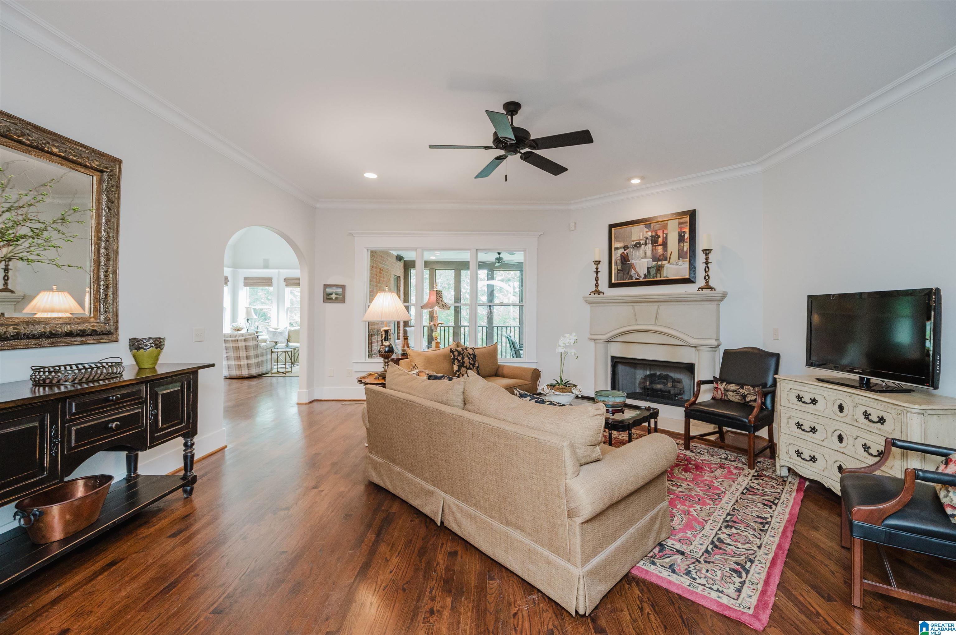 5226 Mountain Ridge Parkway Birmingham, AL 35222 - Photo 6 of 52