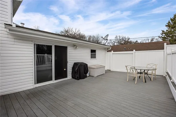 $369,995 | 6 Kingswood Drive, Gates, NY 14624