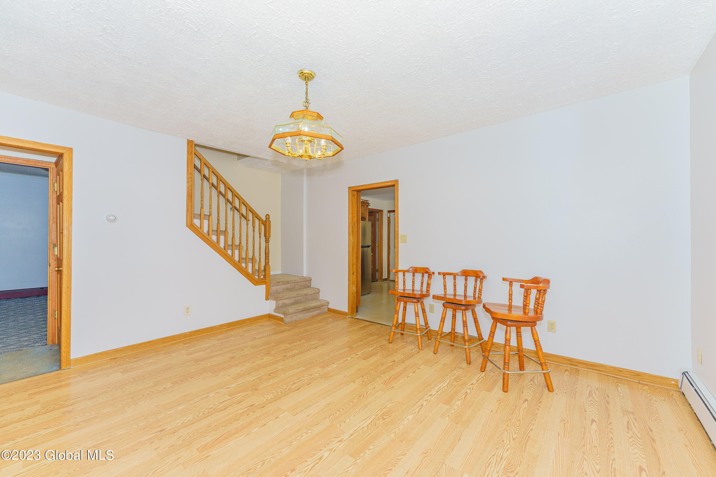 2323 Curry Road Rotterdam, NY 12303 - Photo 15 of 46 3 Diningroom 3