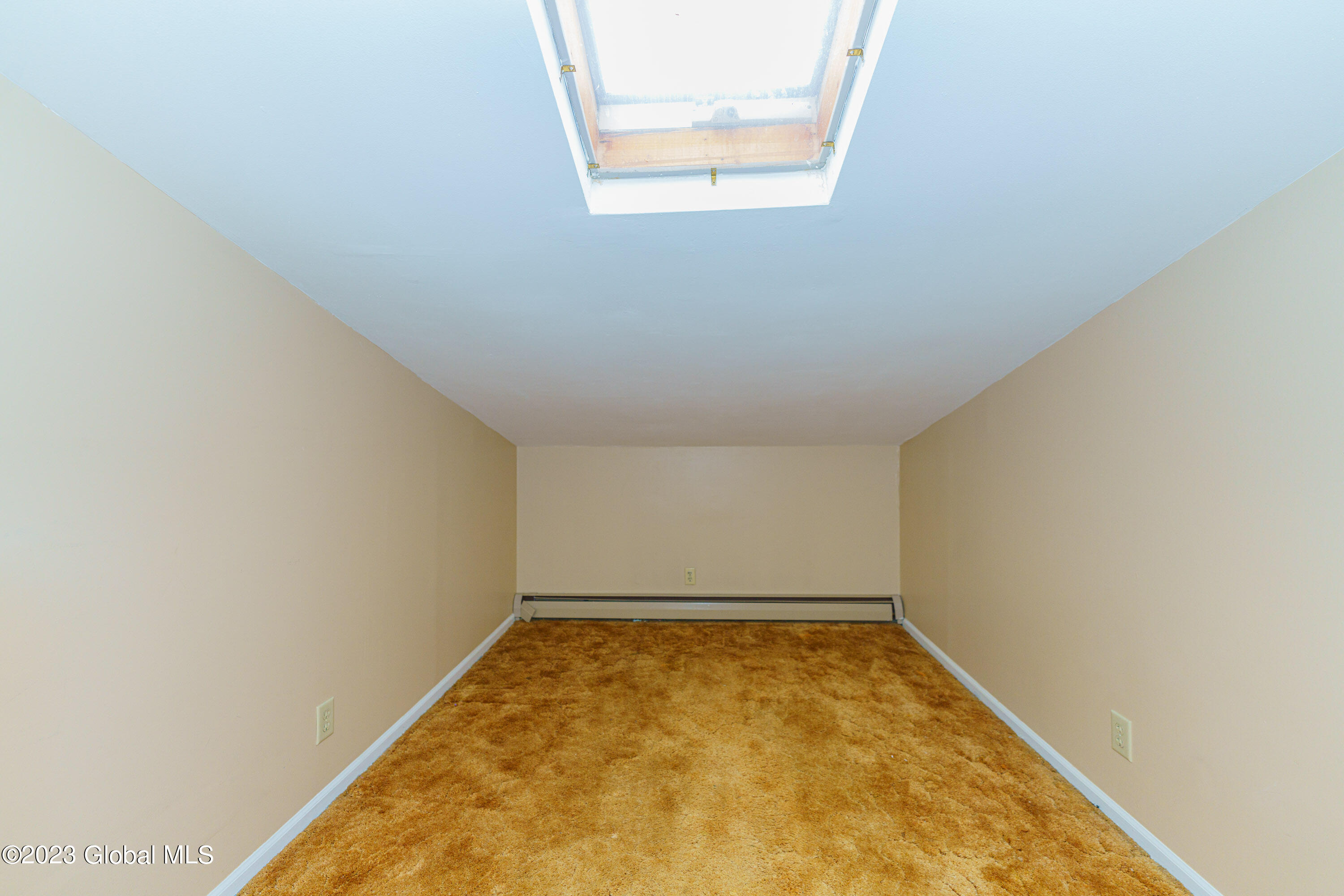 2323 Curry Road Rotterdam, NY 12303 - Photo 25 of 46 5 Bedroom 5