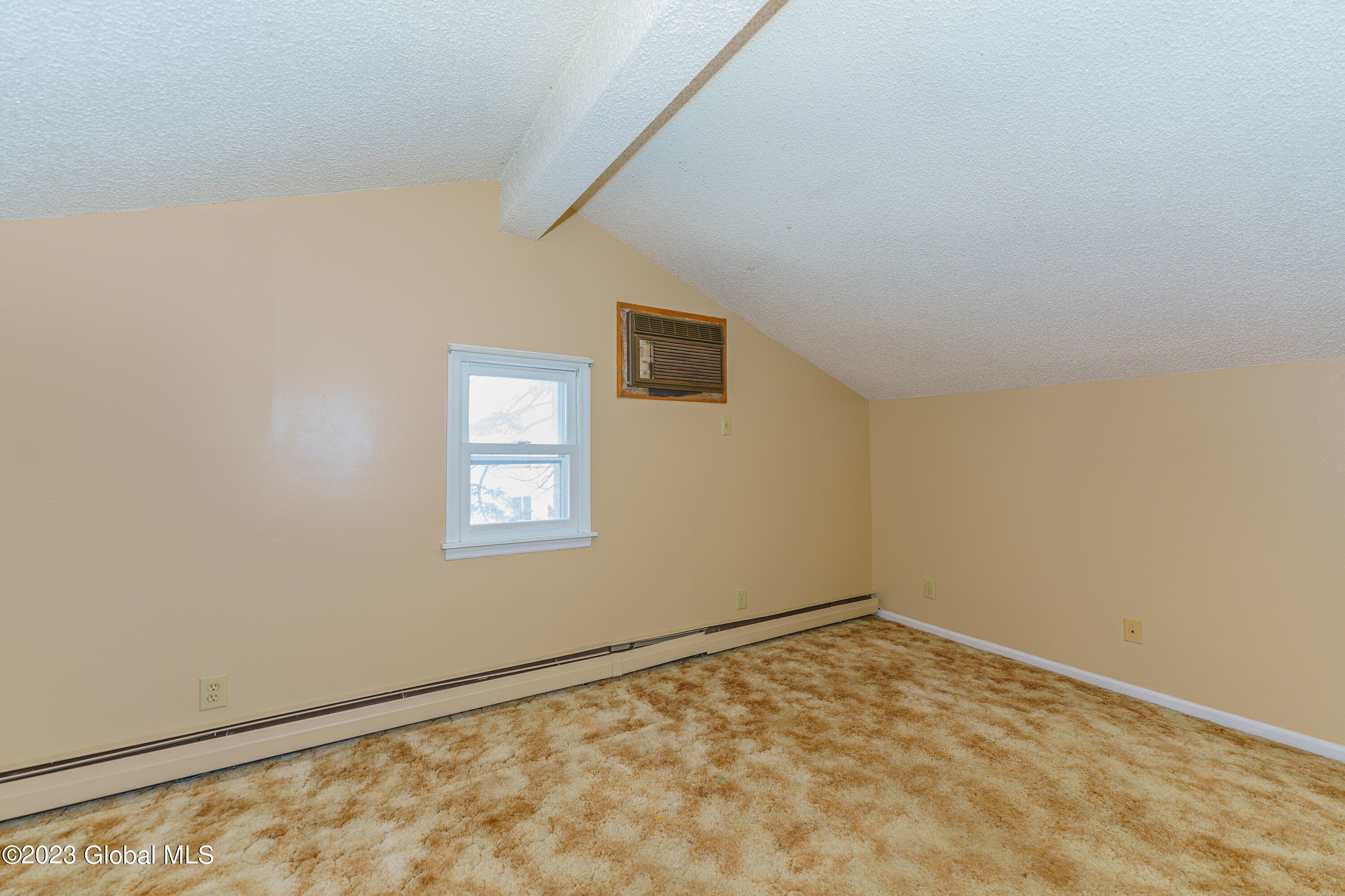 2323 Curry Road Rotterdam, NY 12303 - Photo 26 of 46 5 Bedroom 6