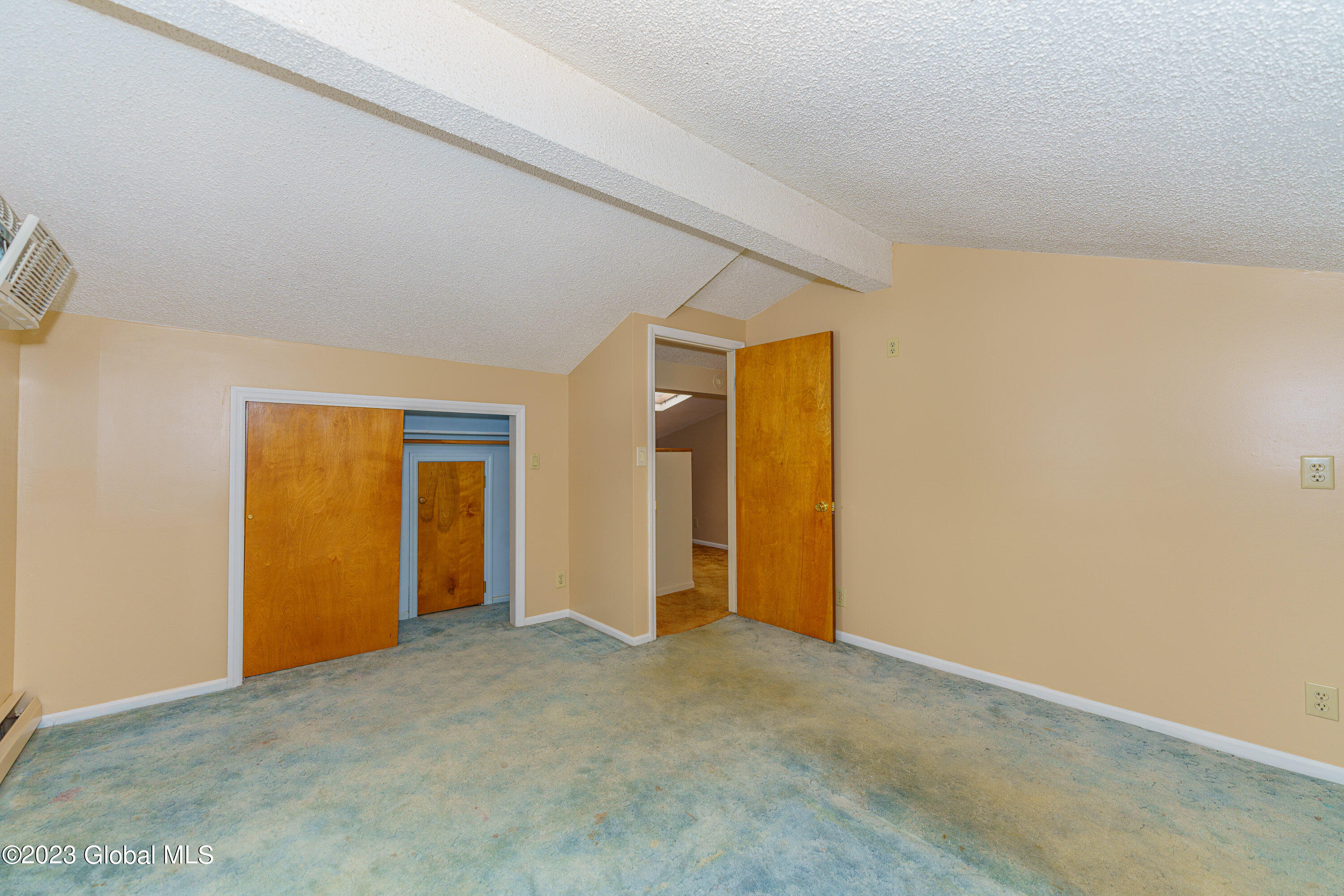 2323 Curry Road Rotterdam, NY 12303 - Photo 29 of 46 5 Bedroom 9