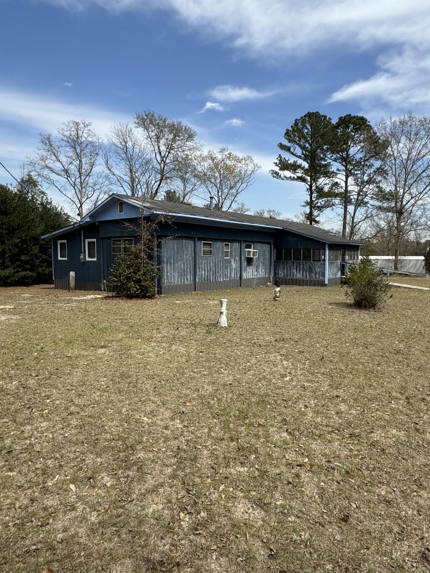 3073 Galilee Rd