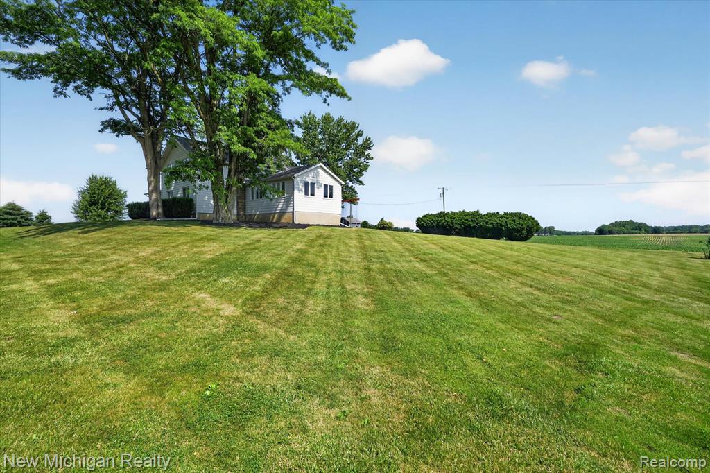 11374 Lahring Road Gaines, MI 48436 - Photo 51 of 66