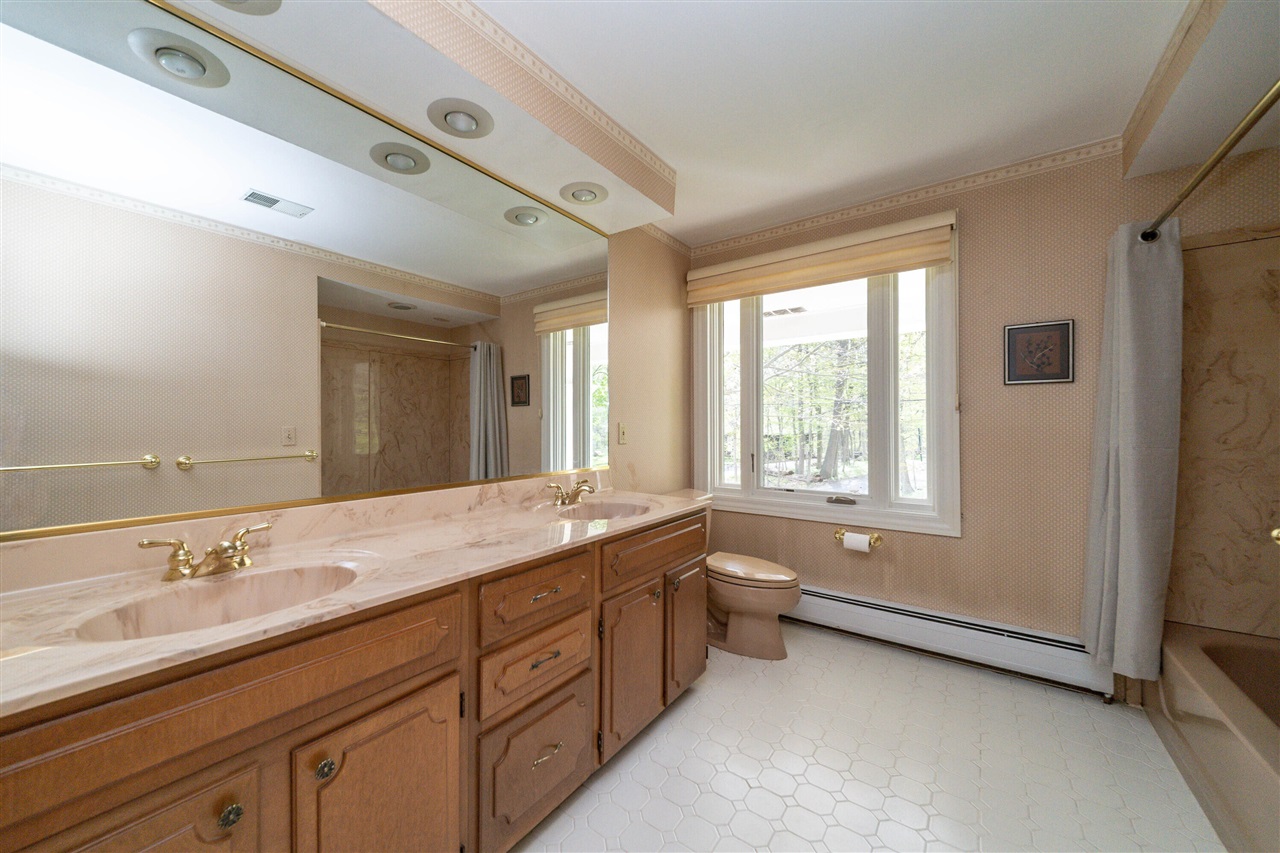 34150 Hunters Row Farmington Hills, MI 48331 - Photo 30 of 58