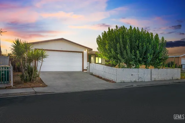 $249,900 | Undisclosed Address, Delano, CA 93215