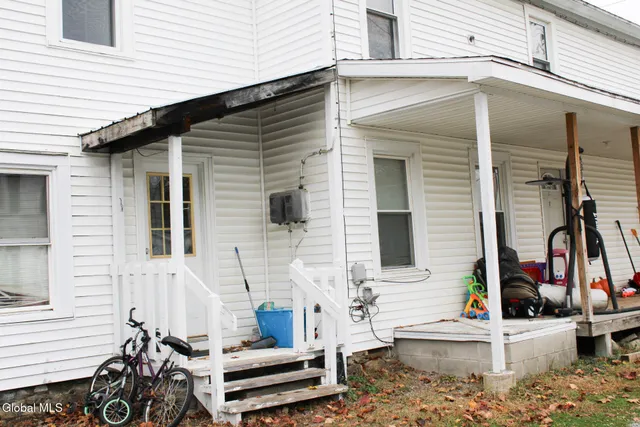 $250,000 | 614 Palmer Avenue, Corinth, NY 12822