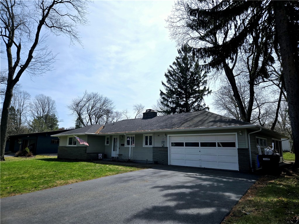 41 Hillhurst Lane Irondequoit, NY 14617 - Photo 1 of 42 Welcome home!