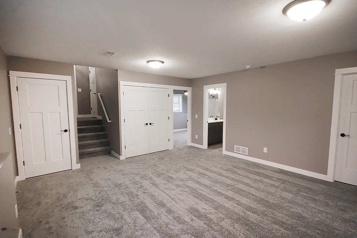 71314 Embassy Road Edwardsburg, MI 49112 - Photo 26 of 42 IMG_7209