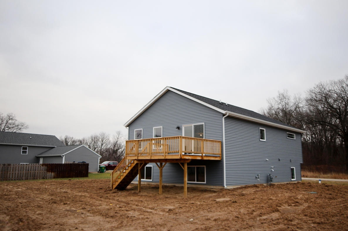 71314 Embassy Road Edwardsburg, MI 49112 - Photo 41 of 42 IMG_7266