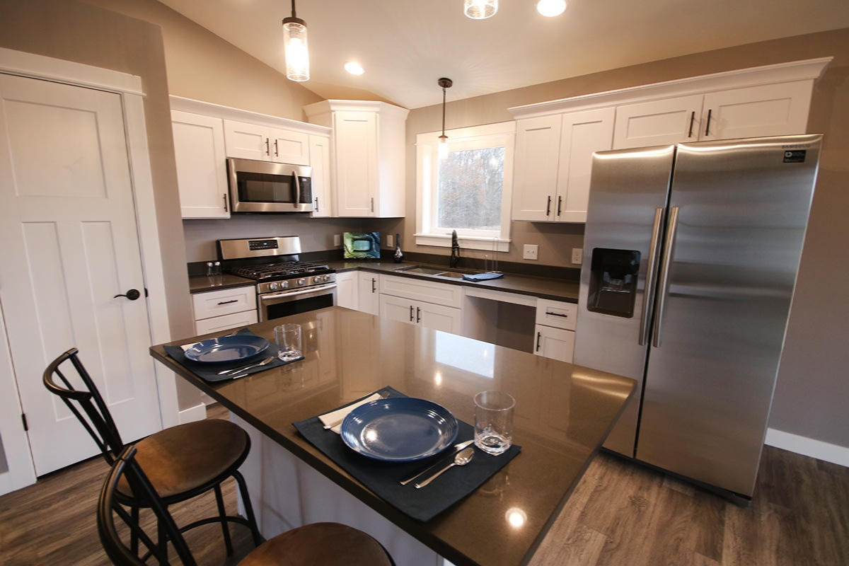 71314 Embassy Road Edwardsburg, MI 49112 - Photo 5 of 42 IMG_7186