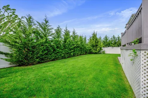 $989,000 | 2119 Oliver Way, Merrick, NY 11566