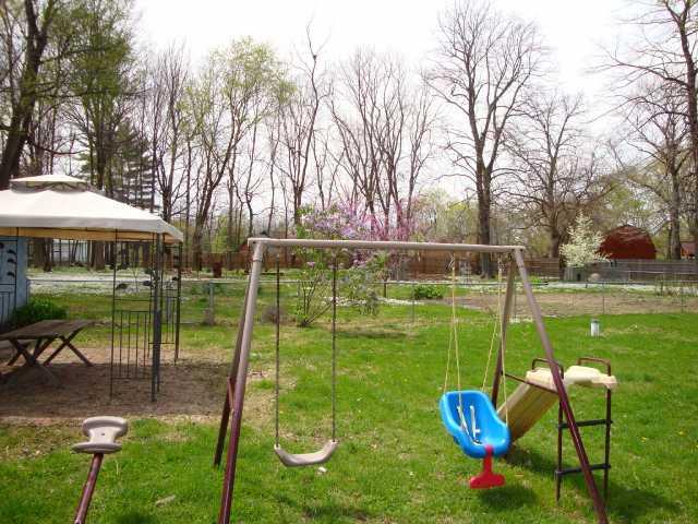 311 East Stop 11 Road Indianapolis, IN 46227 - Photo 8 of 10 Gallery Image 8