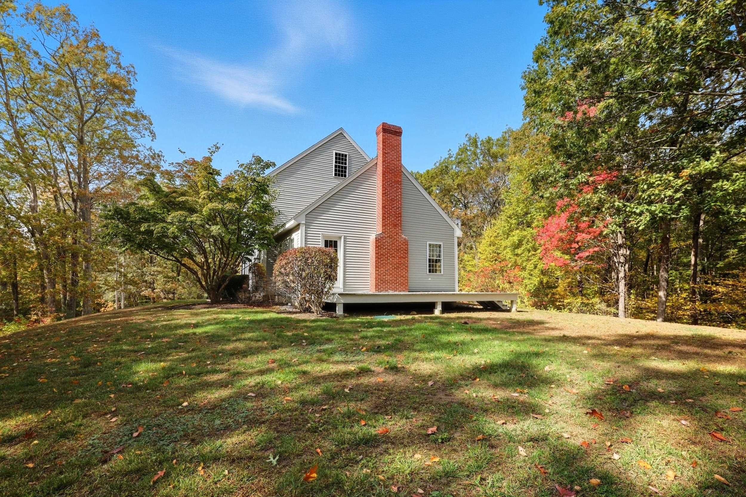 13 Cottonwood Road Plaistow, NH 03865 - Photo 14 of 31