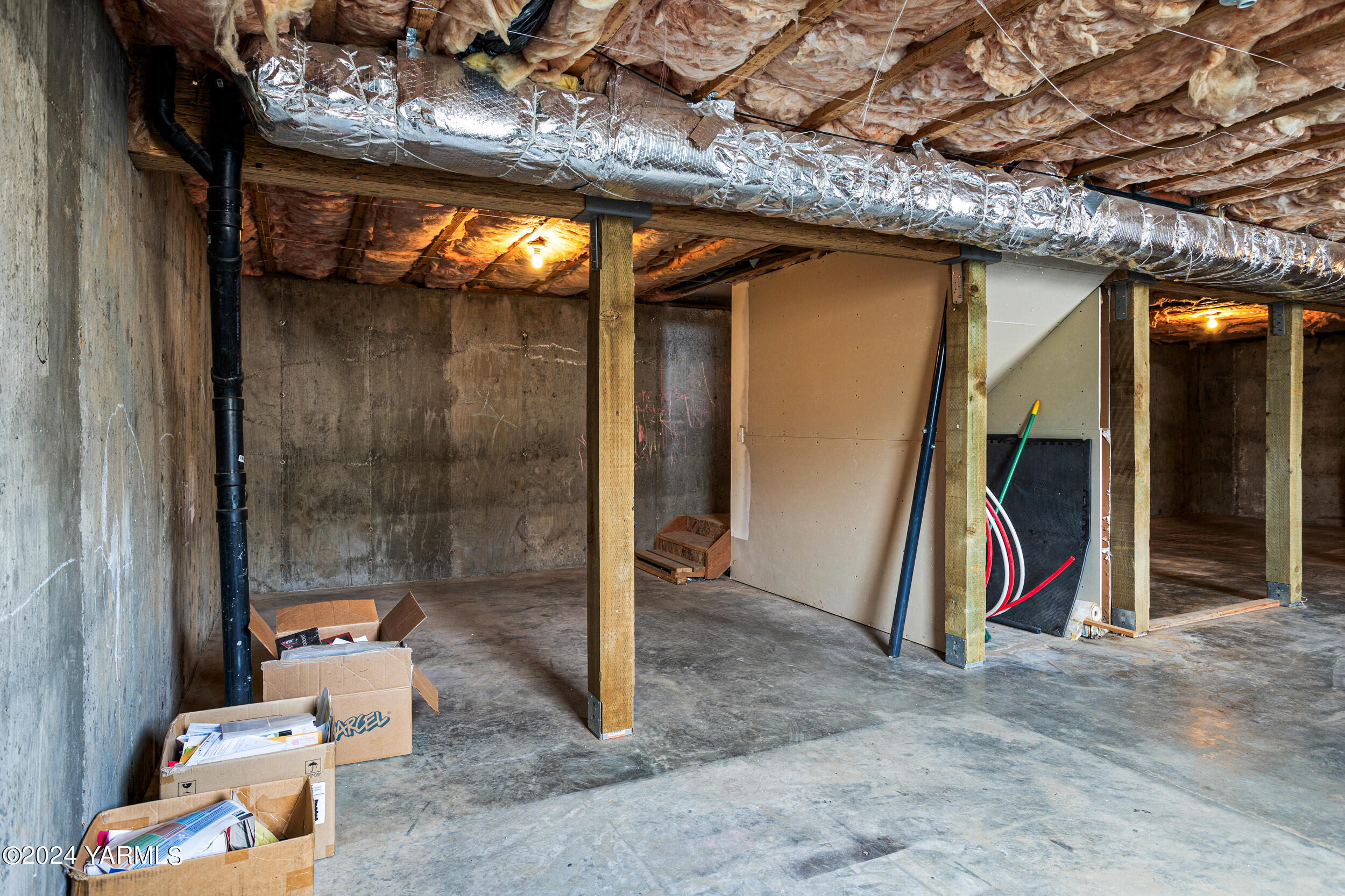633 Hancock Road Cowiche, WA 98923 - Photo 48 of 53 a view of storage and utility room