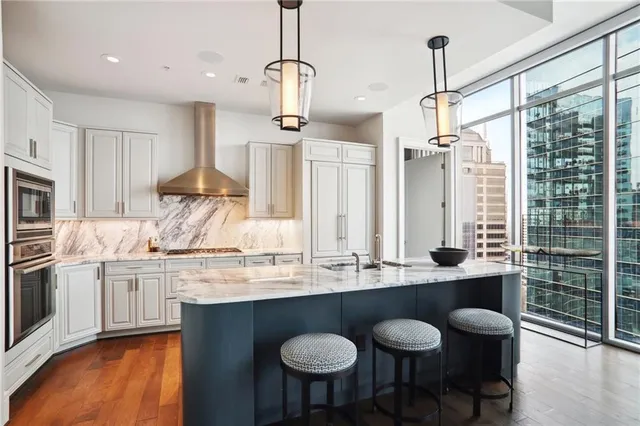 $1,249,000 | 1065 Peachtree Street Northeast, Unit 3005, Atlanta, GA 30309
