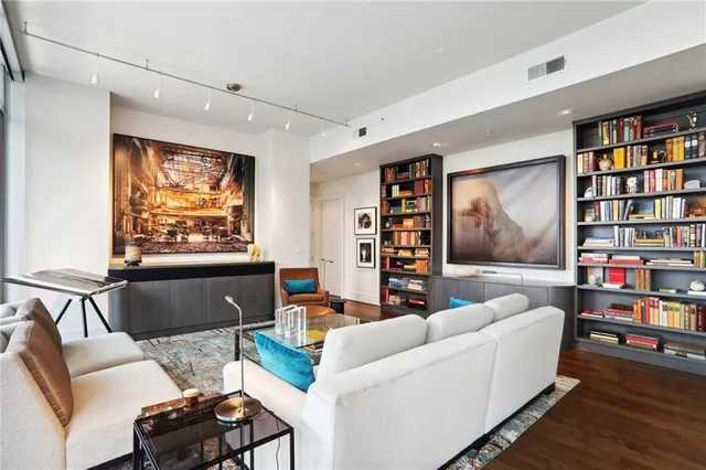 $1,249,000 | 1065 Peachtree Street Northeast, Unit 3005, Atlanta, GA 30309