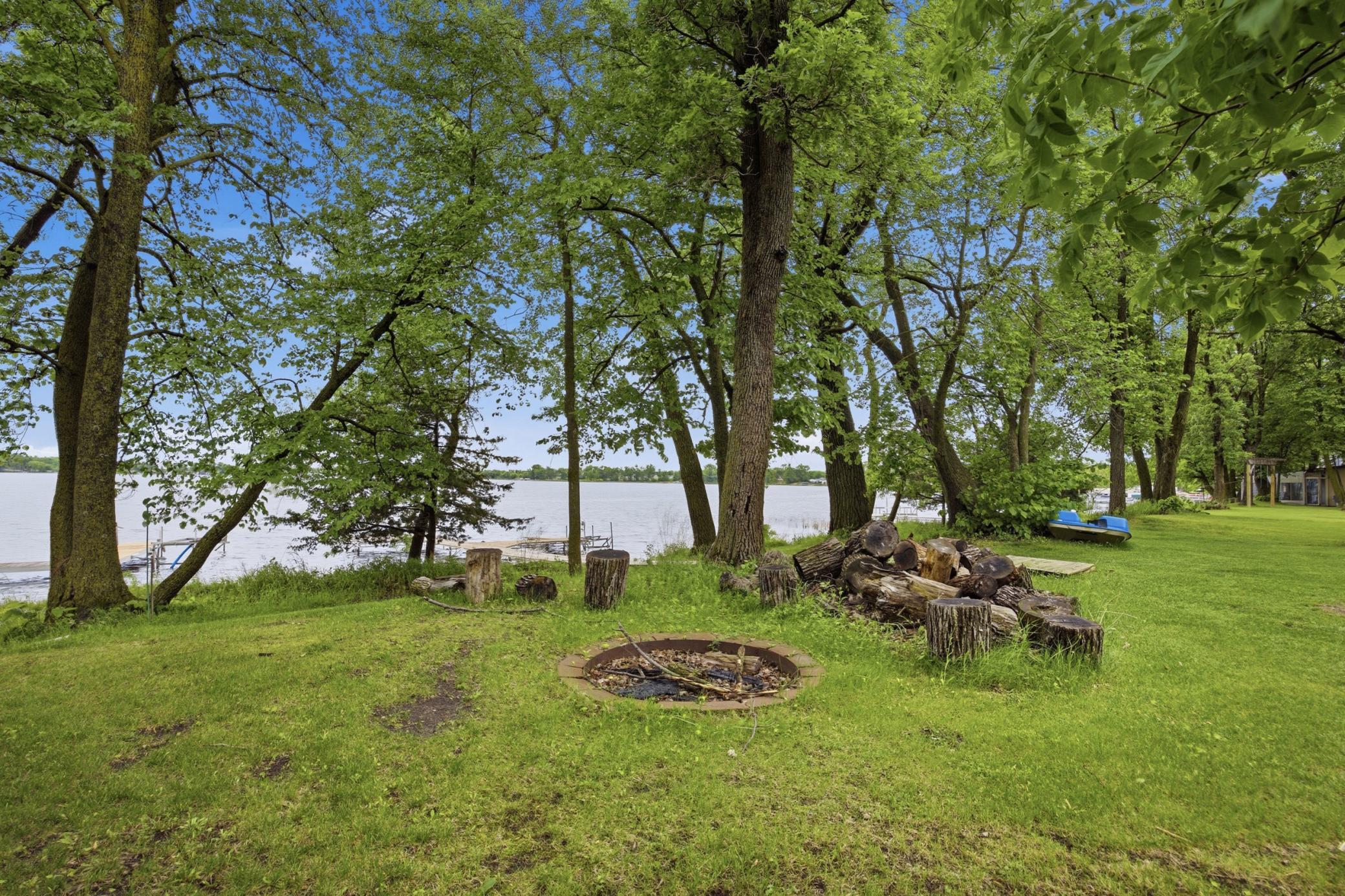 27025 North Little Floyd Lake Road Detroit Lakes, MN 56501 - Photo 18 of 32