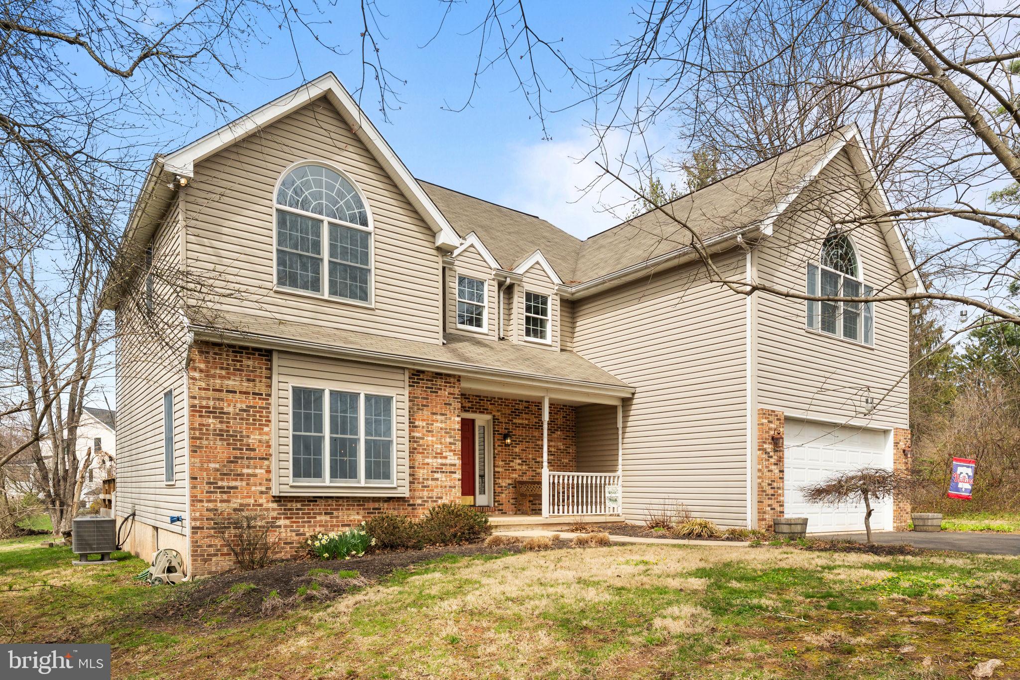 880 Troxel Road Lansdale, PA 19446 - Photo 2 of 36