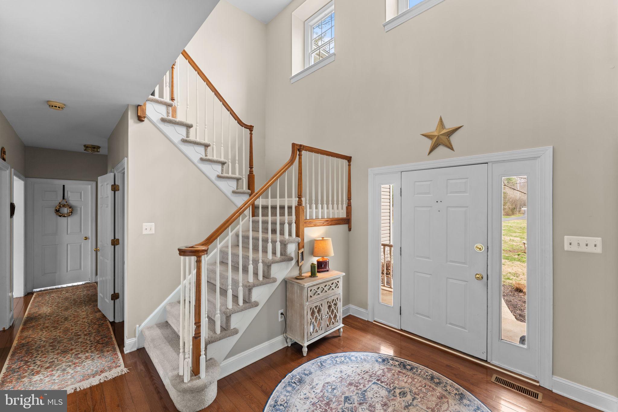 880 Troxel Road Lansdale, PA 19446 - Photo 4 of 36