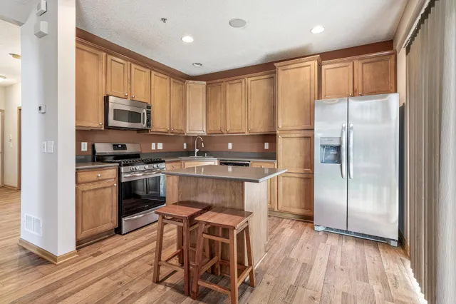 $262,900 | 5729 75th Lane North, Brooklyn Park, MN 55443