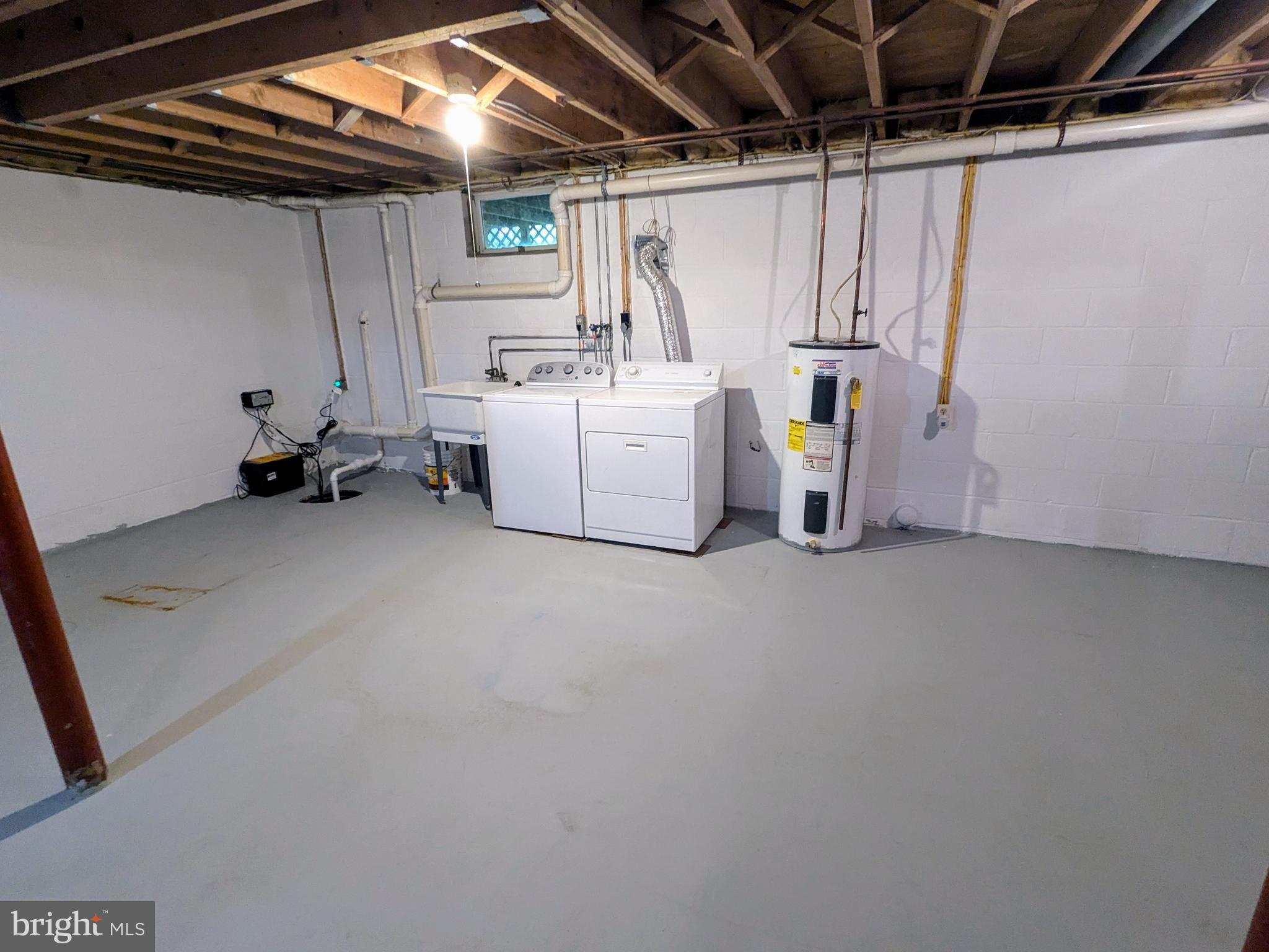 2408 Old Mountain Road Joppa, MD 21085 - Photo 18 of 25 a utility room with dryer and washer