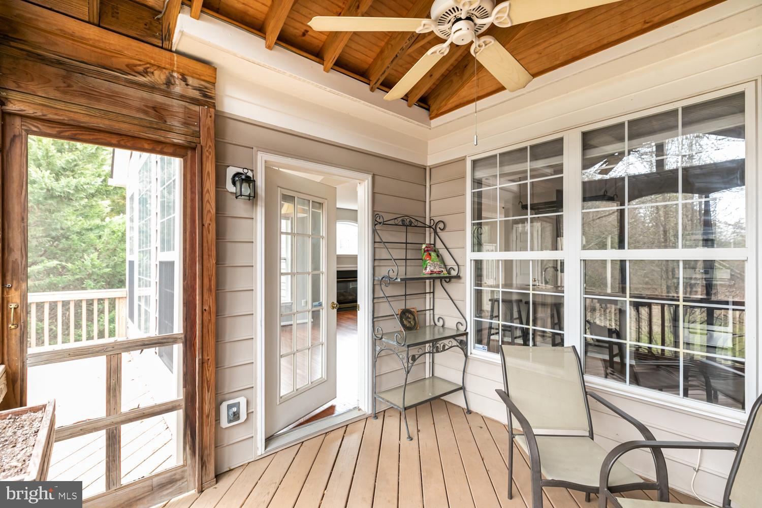 18303 Mill Ridge Terrace Leesburg, VA 20176 - Photo 20 of 58 Gallery Image 20
