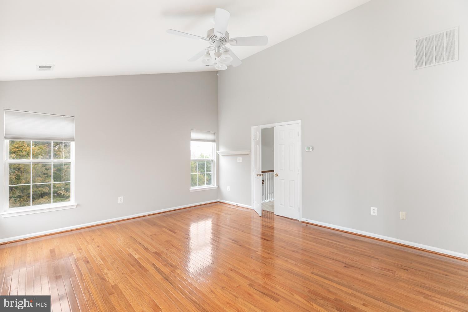 18303 Mill Ridge Terrace Leesburg, VA 20176 - Photo 28 of 58 Gallery Image 28