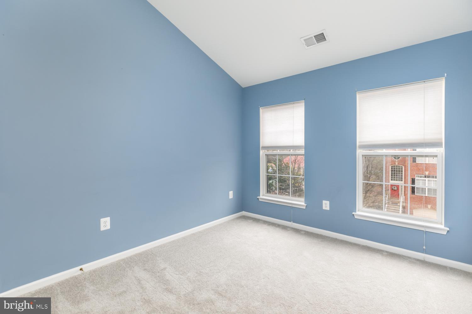 18303 Mill Ridge Terrace Leesburg, VA 20176 - Photo 33 of 58 Gallery Image 33